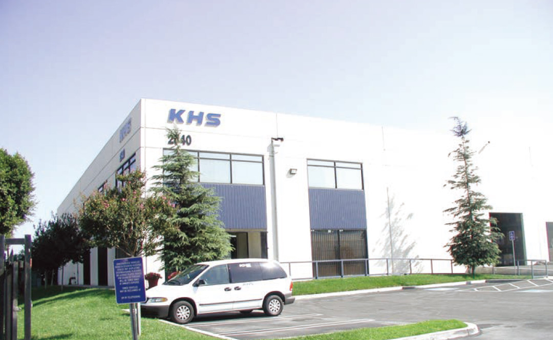 米国カリフォルニア州で1974年に「KHSバイシクルズ」を設立。